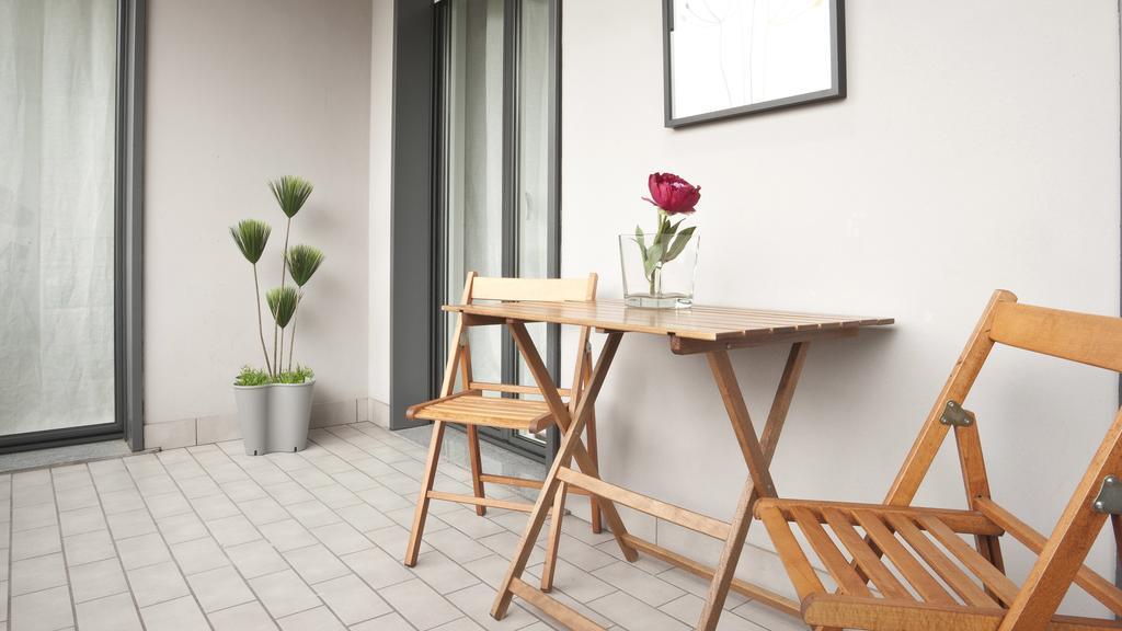 Italianway-Zanella Apartment มิลาน ภายนอก รูปภาพ
